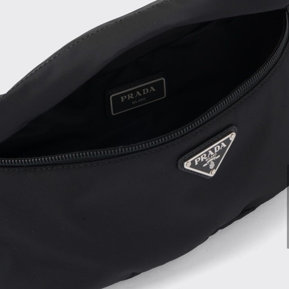 Prada Re-Nylon and Saffiano leather belt bag - Picture 4 of 5